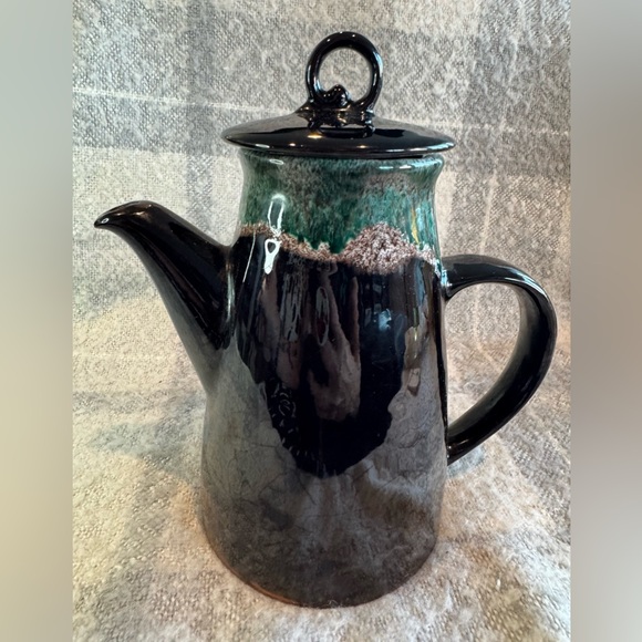 Royal Canadian Art Pottery Other - Vintage Royal Canadian Art Pottery ‘Princess’ Handcrafted Coffee/Teapot